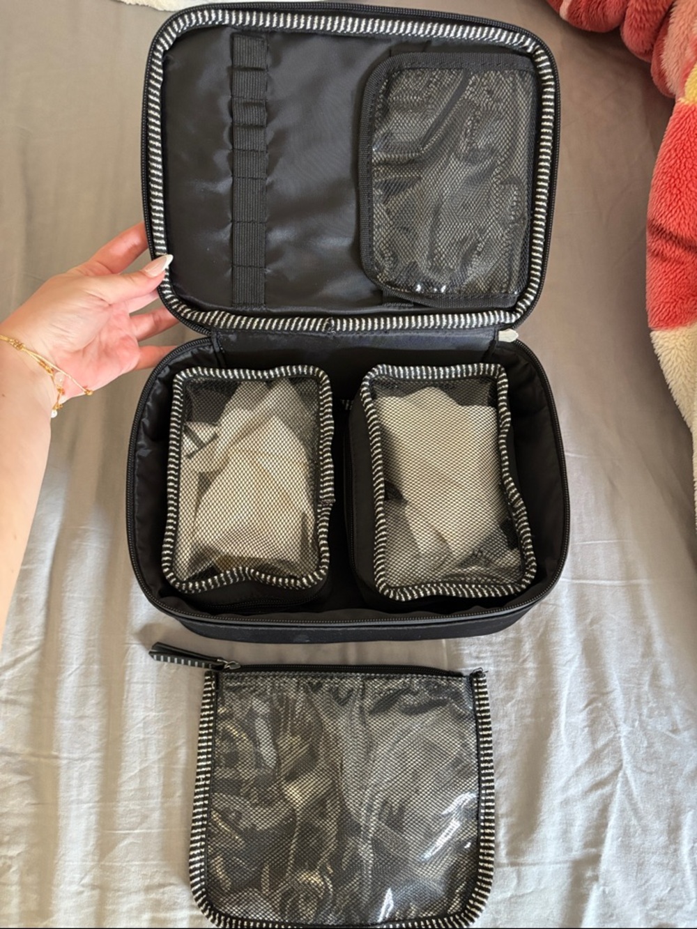 Sephora Collection makeup case - Picture 2 of 7